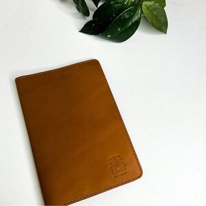 Elegant Tan Leather Paper Back Reader Holder With Bookmark